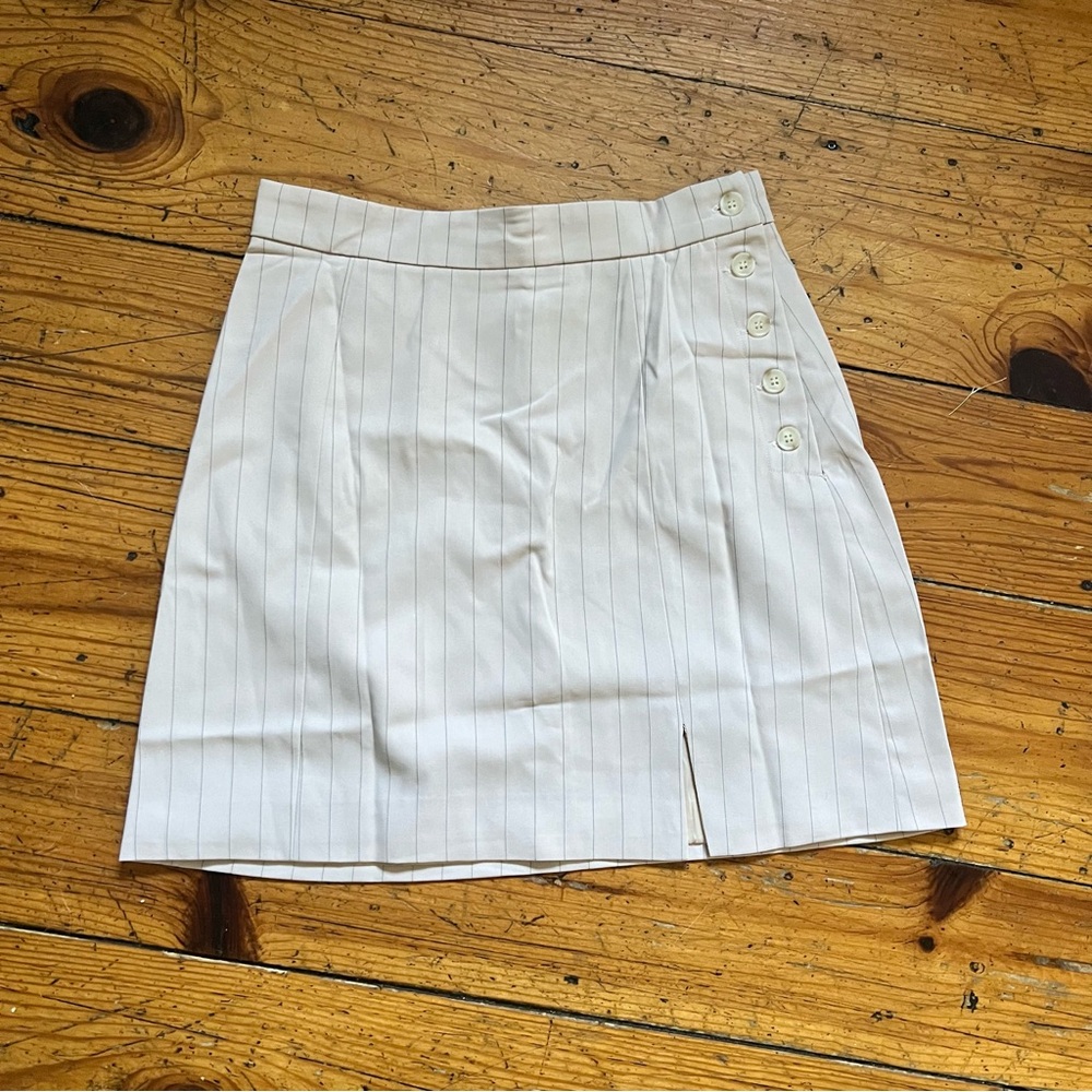 RIHOAS Cream Mini Skirt with Button Detail